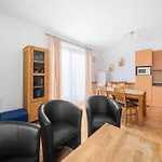 Lakeside Lipno بيت للعطل *