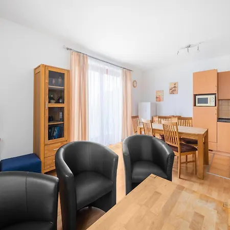 Lakeside Lipno بيت للعطل *